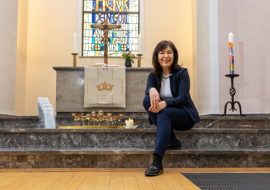 Manuela Baumgart in der Stadtkirche Foto: Rolf Oeser