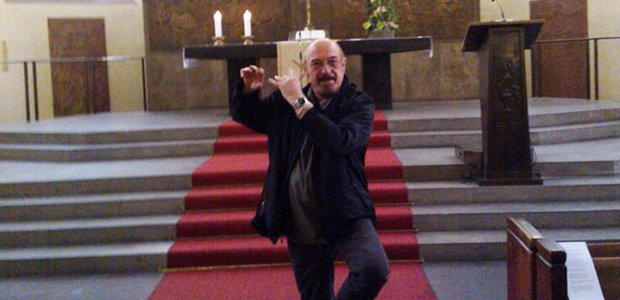 Schnappschuss ohne Flöte: Ian Anderson in der Katharinenkirche, fotografiert vom Pfarrer.