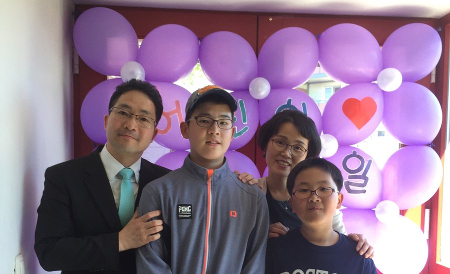 Minyoung Kang mit Familie