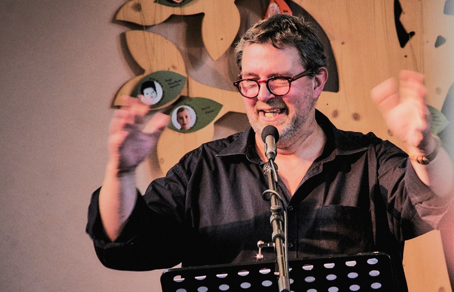 Im Alter von 61 Jahren vestorben: Der Kirchenmusiker Reiner Genz Foto: Martin Hammer