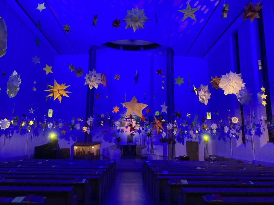 Sternenhimmel in der Frankfurter Erlösergemeinde Foto privat