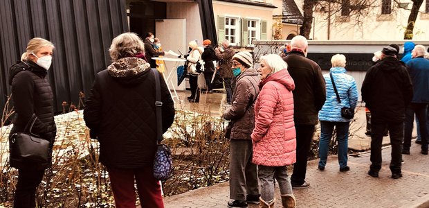 Das Schwanheimer Gemeindehaus wurde am Wochenende zum Impfzenttrum I Foto: Anja Christiansen