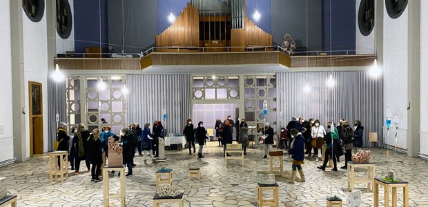 Eröffnung der Ausstellung in der Weißfrauen Diakoniekirche.
