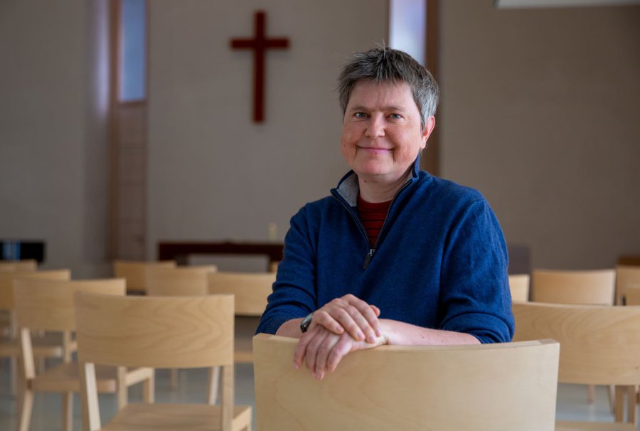 Pfarrerin Kristina Augst fordert Sensibilität und Solidarität für die Opfer von Gewalt. | Foto: Rolf Oeser