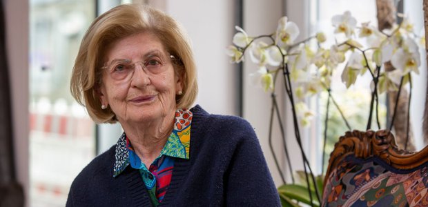 Lange hat sie das Leiden in Auschwitz verdrängt, dann wurde Eva Szepesi zur engagierten Zeitzeugin. | Foto: Rolf Oeser