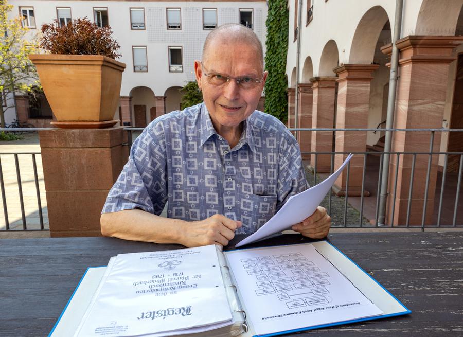 Ralf Ehresmann kennt seinen Stammbaum bis ins 15. Jahrhundert. | Foto: Rolf Oeser