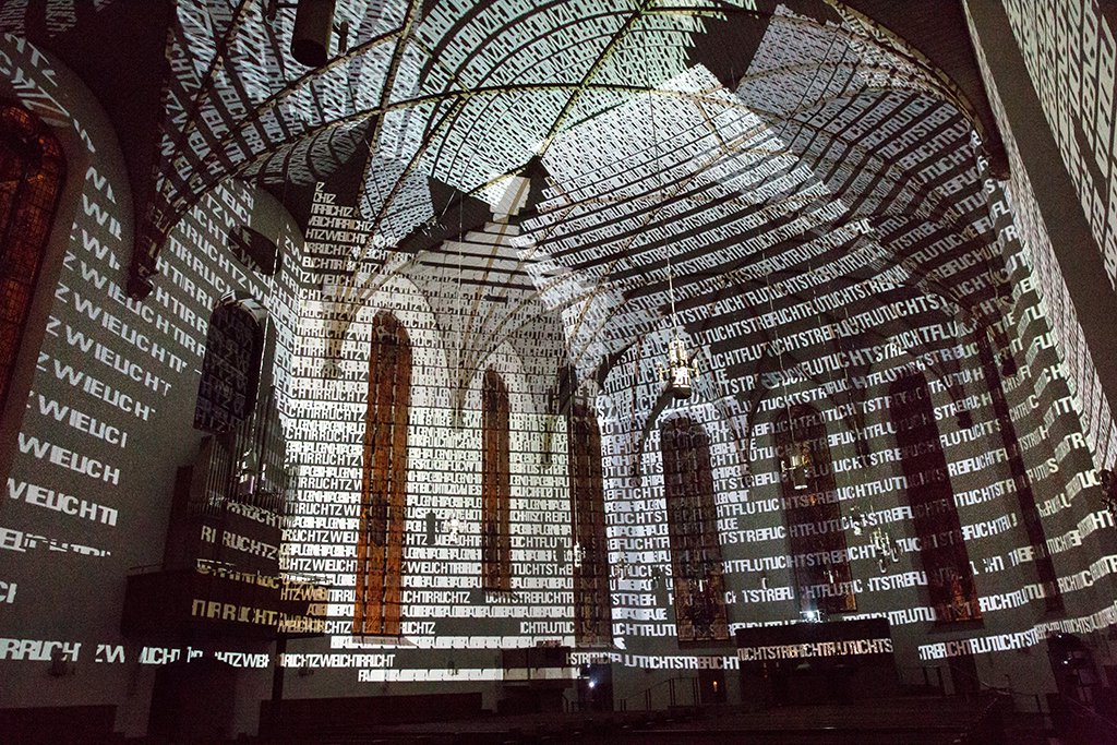 Installation "Licht-Beugung", Luminale 2016, Foto: Hartung Trenz