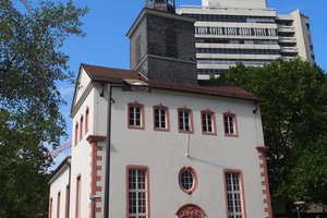 Die Stadtkirche im Zentrum Offenbachs