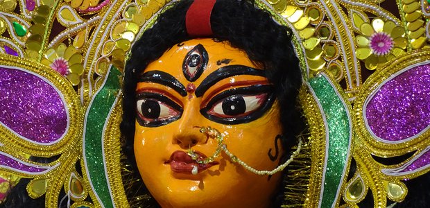 Überall auf der Welt gibt es auch weibliche Repräsentationen des Göttlichen. Hier die indische Göttin Durga. | Foto: Soumik Dey/Unsplash