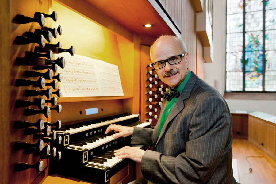 Organist Martin Lücker Foto Rolf Oeser