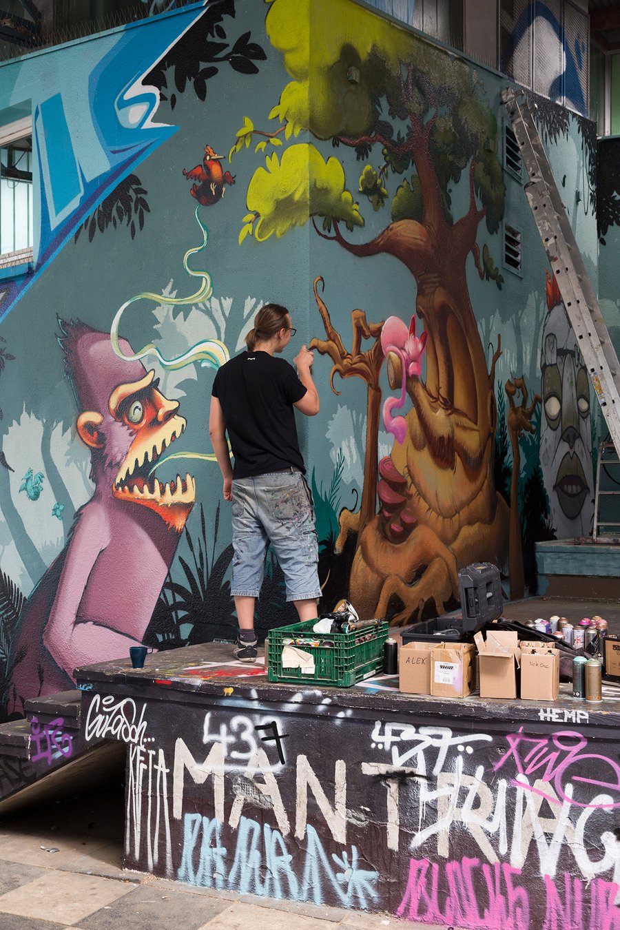 Ein Paradies für Sprayer: Jedes Jahr wird die gesamte Außenfassade des Jugendhauses Am Bügel mit Graffiti-Kunst neu gestaltet. | Foto: Rolf Oeser